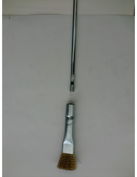 PINCEL PLANO DE ACERO MANGO METAL